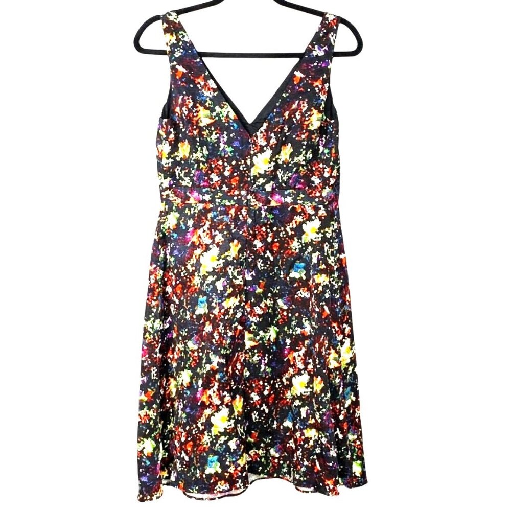 Gap Maternity Abstract Print Sleeveless V-Neck Empire Waist Dress with Pockets 2